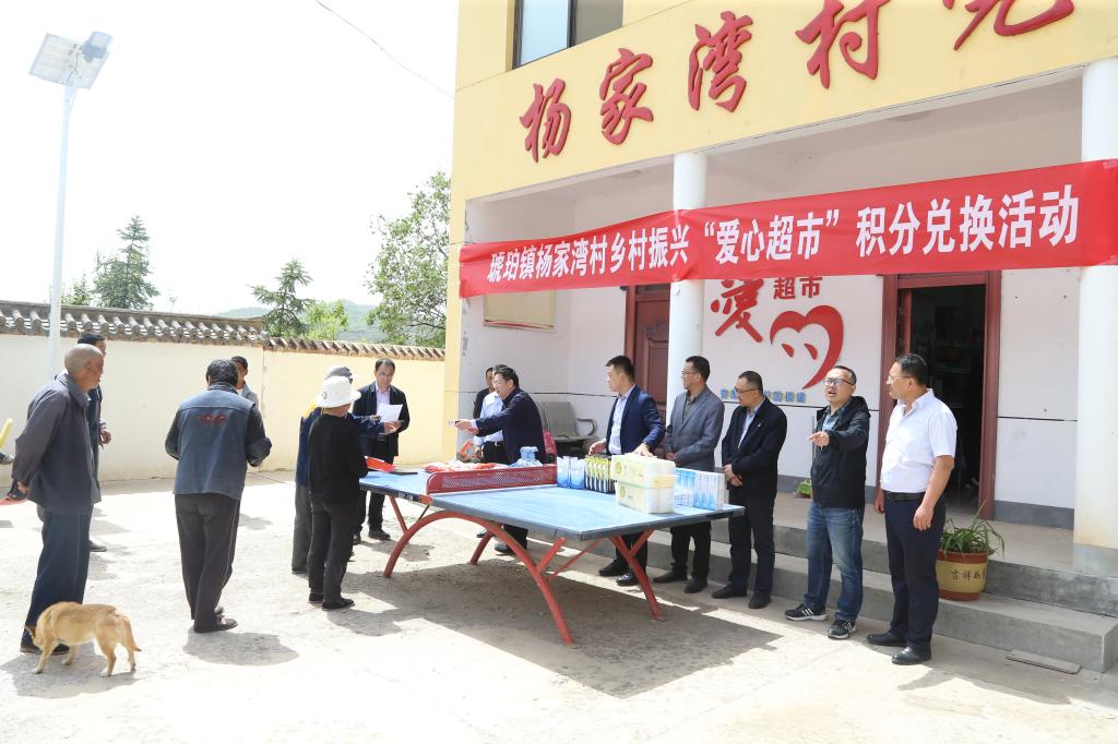 http://www.lzre.edu.cn/__local/3/64/91/24C3FBA86270AA6EED8F0155D23_D123C88D_18273.jpg